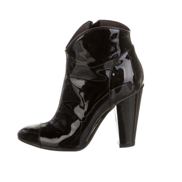 BURBERRY black patent leather ankle boots - Picture 3 of 14